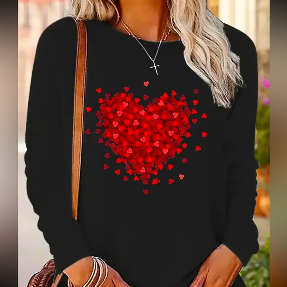 NWT Vici Long Sleeve With Heart Print, Casual Crew Neck